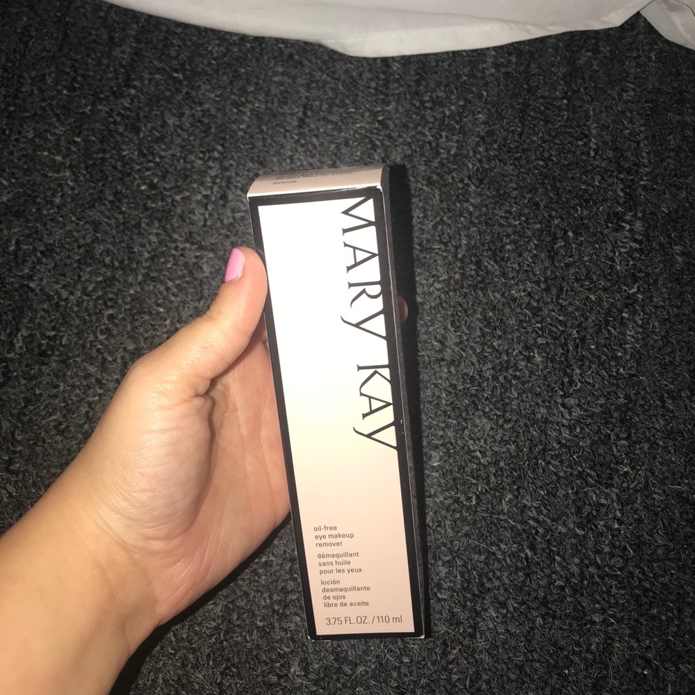 Mary Kay Oil Free Eye Makeup Remover